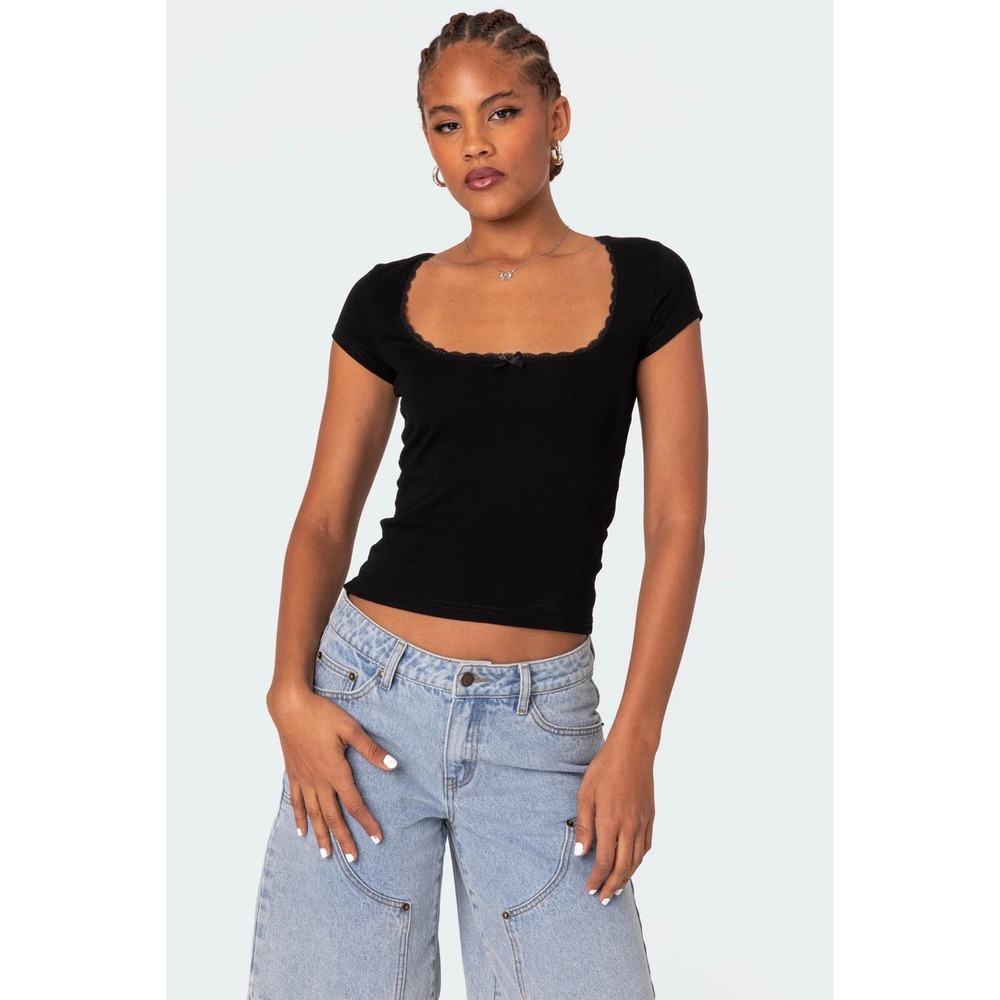 NWT Edikted Priscilla Lace Trim T Shirt in black #Lacetop #